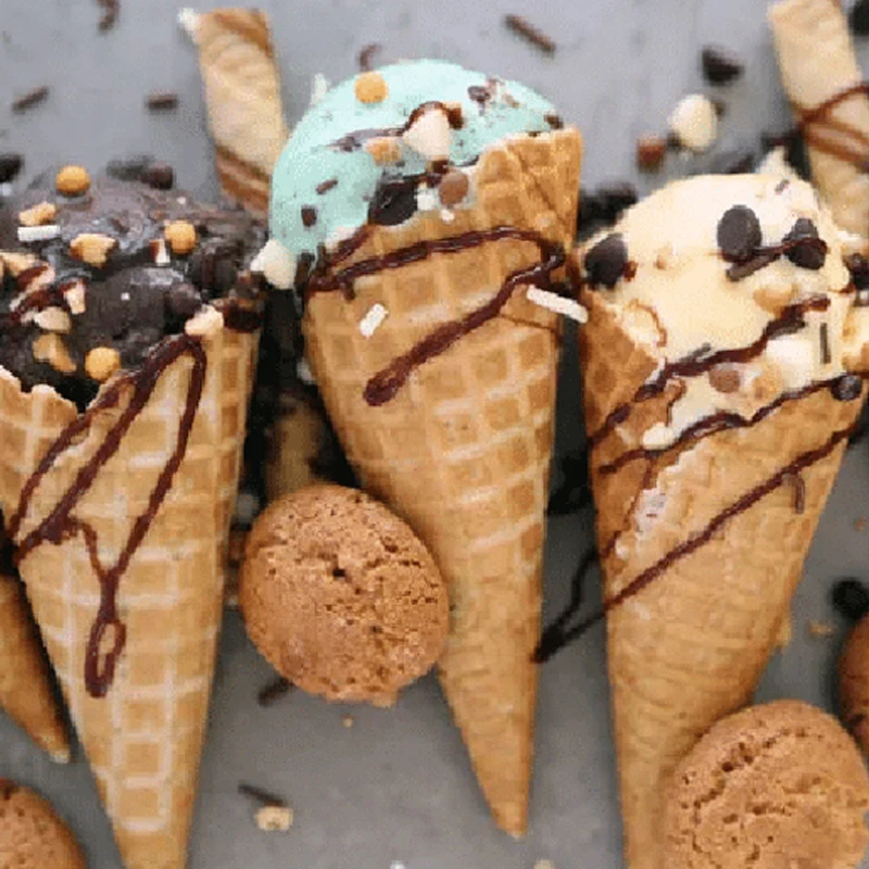 

Коммерческая вертикальная машина для мягкого мороженого на 3 вкуса с учетом тарифов