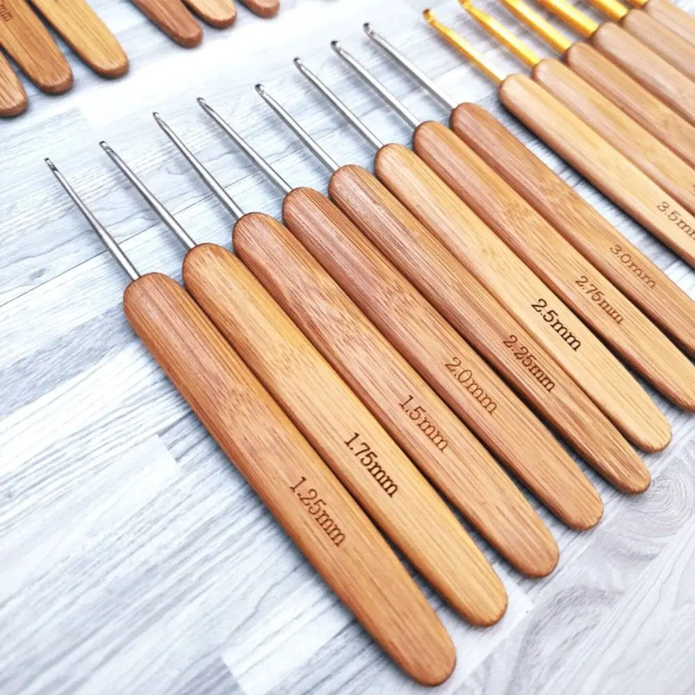 Bamboo Wooden Handle Crochet Hooks Ergonomic Weave Needles Craft DIY Sewing Tool 0.75/1.0/1.25/1.5/1.75/ 2.0/2.25/2.5/2.75/3.0mm