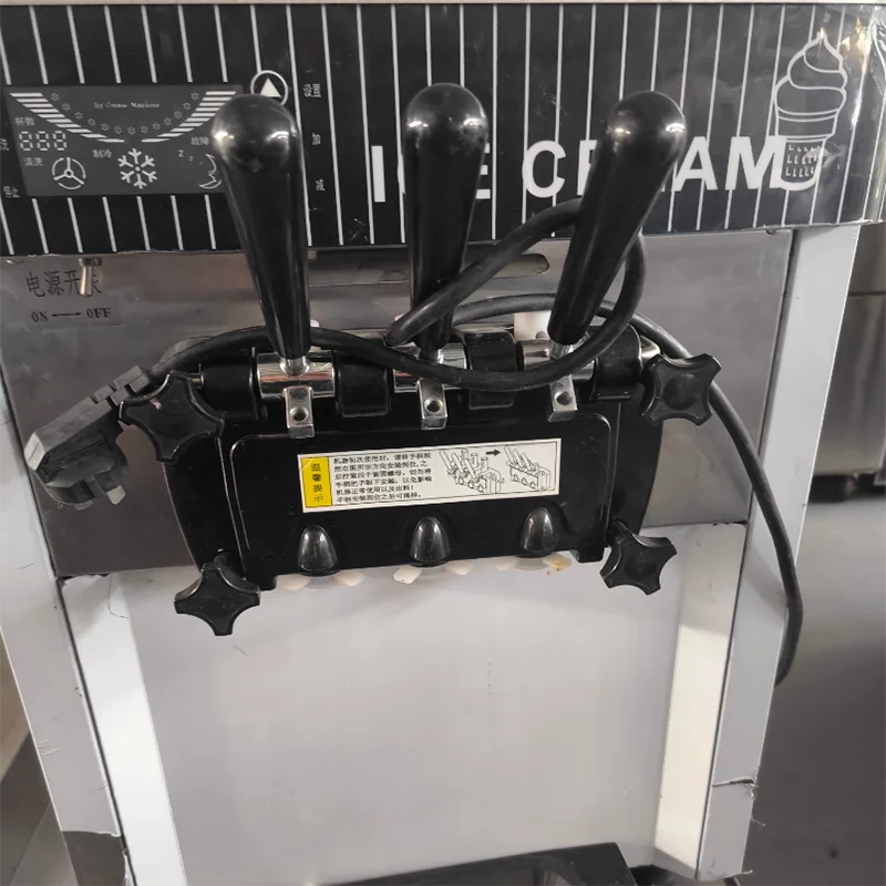 Hot-Selling Product: Automatic Soft-Serve Ice Cream Machine,   Suitable for Hotels and Restaurants