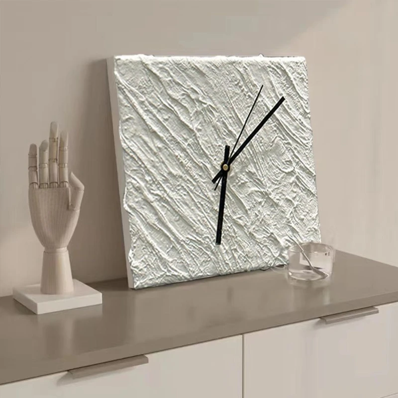 Silent Wall Clocks …