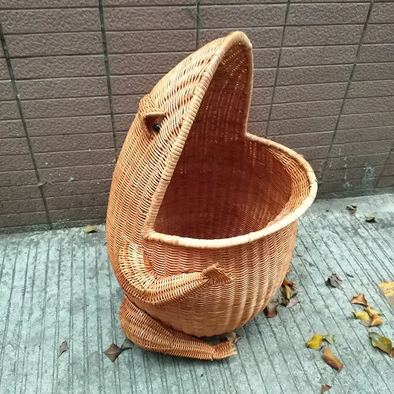 Handmade vine frog sundries basket bathroom laundry basket toy storage basket