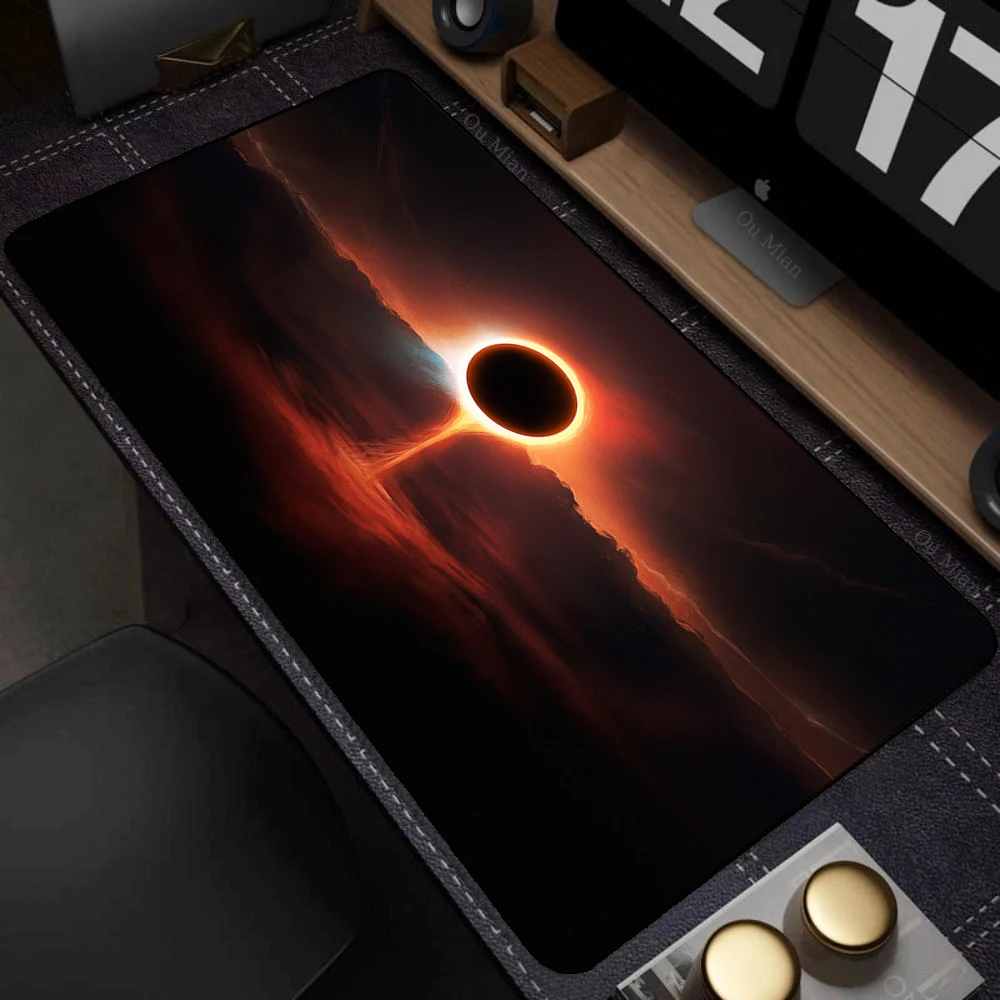 Рисунок 4 - Аниме Berserk Коврик для мыши Большой