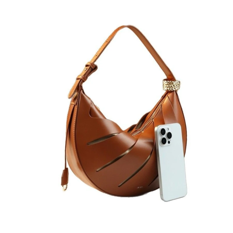 

Fall Winter New Simple Big Capacity Fashion Package Foreign Style New Solid Color Indentation Casual One-Shoulder Dumpling Bag