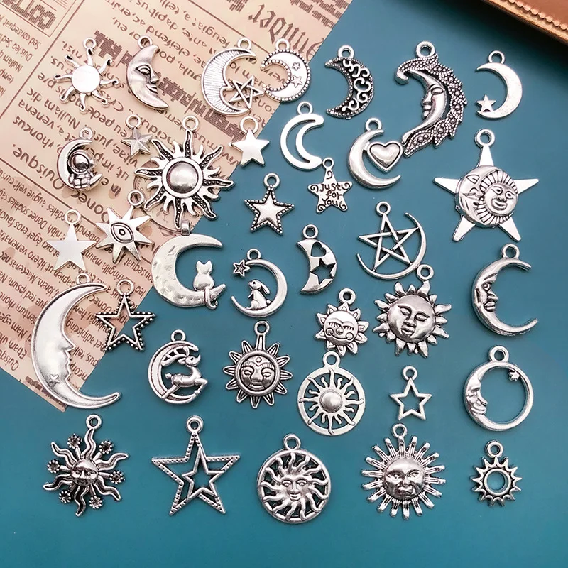 35 יח'\חבילה קסמות כוכב ירח אור שמש ענן כוכב הלכת מאדים צבע כסף מעורב תליונים בייצור ממצאים