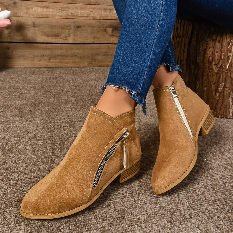 

2024 Autumn New Retro Women Boots Modern Pointed Toe Leather Shoes fashion women's side zipper Chelsea Boots