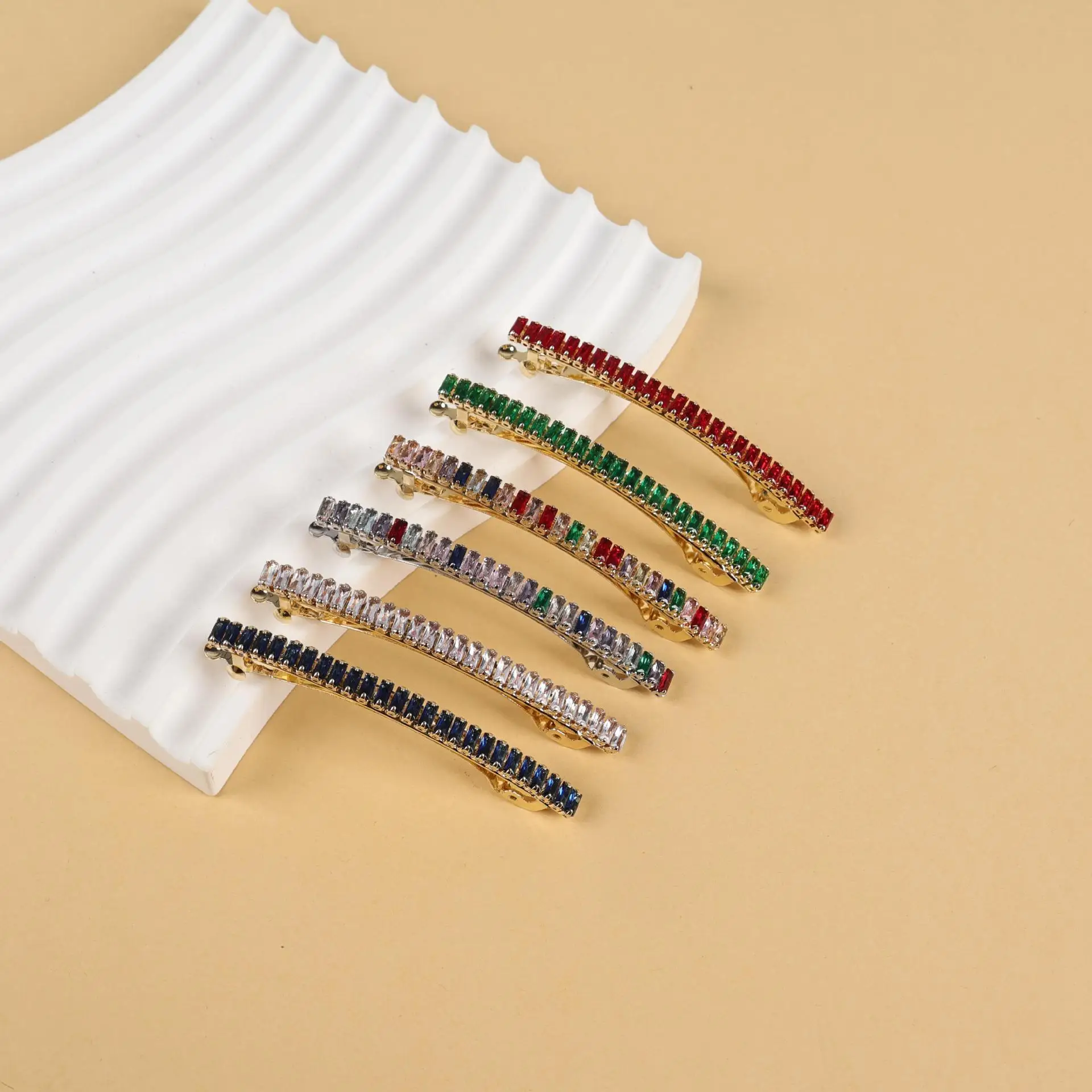 

European Fashion Light Luxury Elegant Women's Hair Clips Colorful Rhinestone Spring Clip Hair Accessories for Women