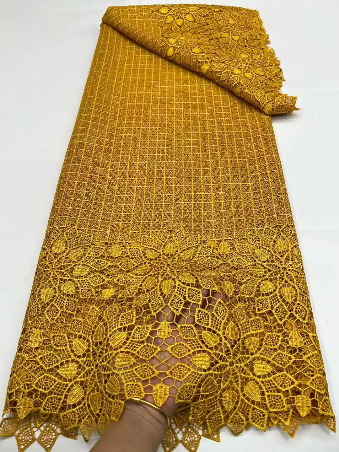 

Африканское кружево гипюр с нигерийским шнуром, водорастворимое, 2026, высокое качество, для пошива женских платьев, новинка, 5 ярдов