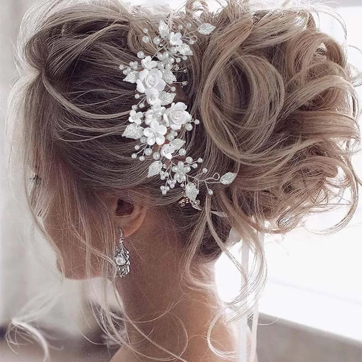 

2024 White Soft Pottery Flower Women's Fashion and Elegant Party Dinner Hair Strap Silver Girl Gold Leaf Bridal Hair Accessories