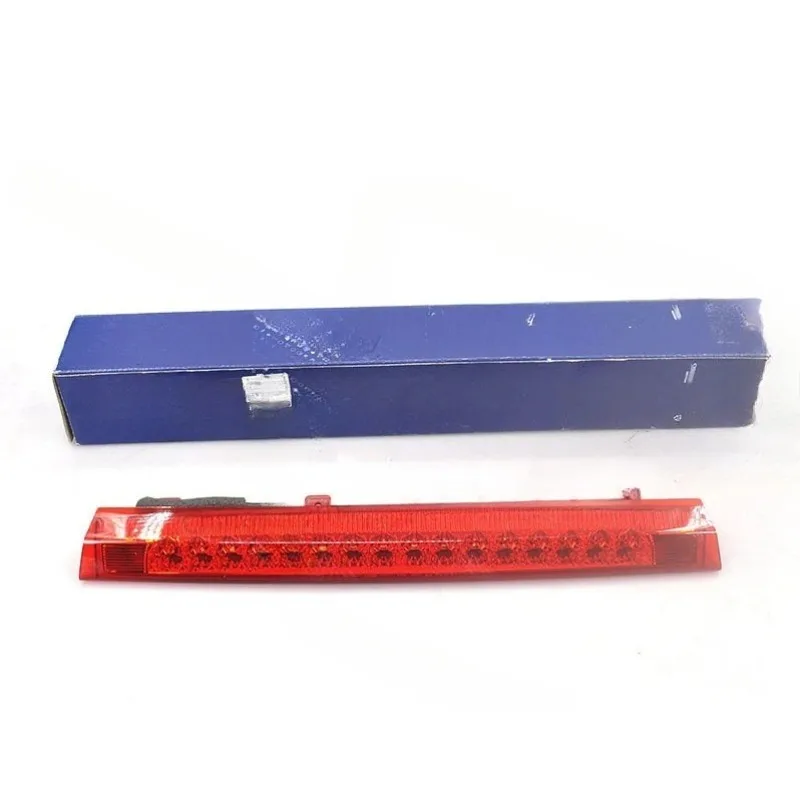 New Genuine Rear Additional High Mount Stop Lamp Level 3rd Brake Stop Light 92700-2B000 For Hyundai Santa Fe 10-12