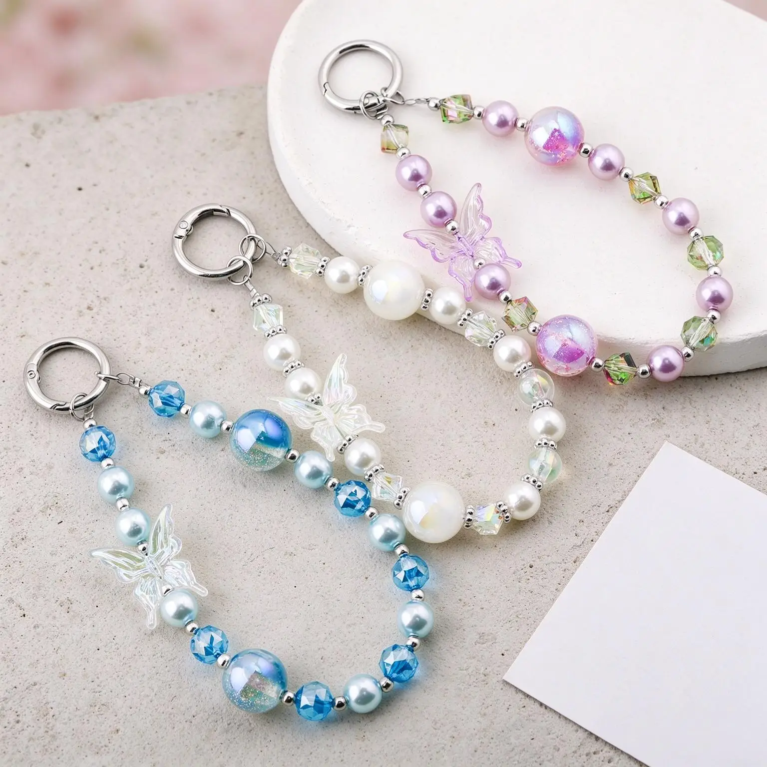 Women's Fashion Butterfly Phone Charm Sparkling Pearl Beaded Pendant Bag Charm Colorful Backpack Accessory Party Decoration Gift