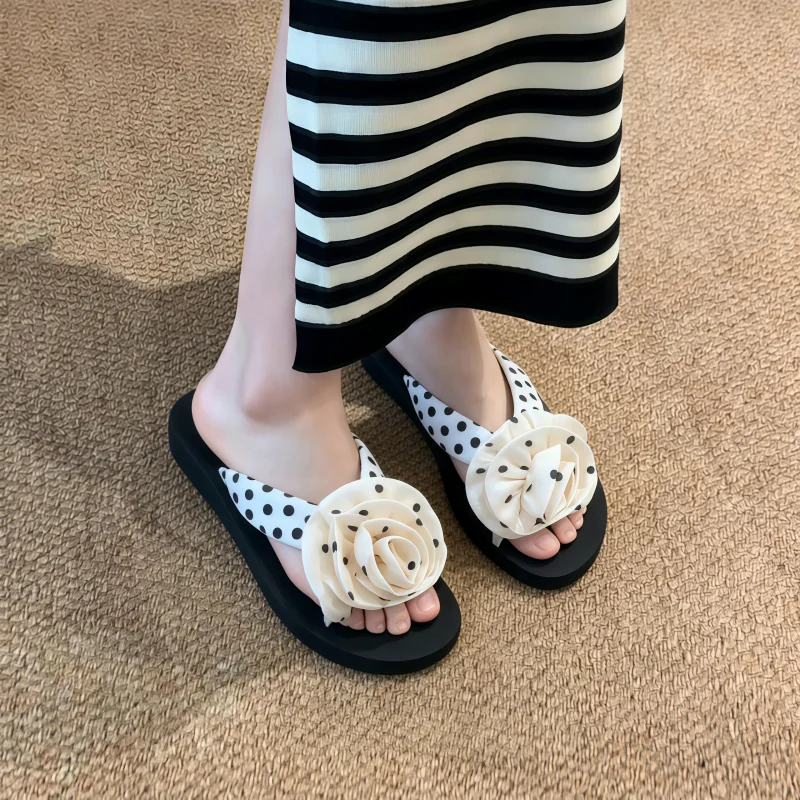 

Thick Sole Outdoor Casual Slippers Fashion Flower Polka Dot Women Flip Flops Summer Slides Shoes Novelty Platform Slippers New
