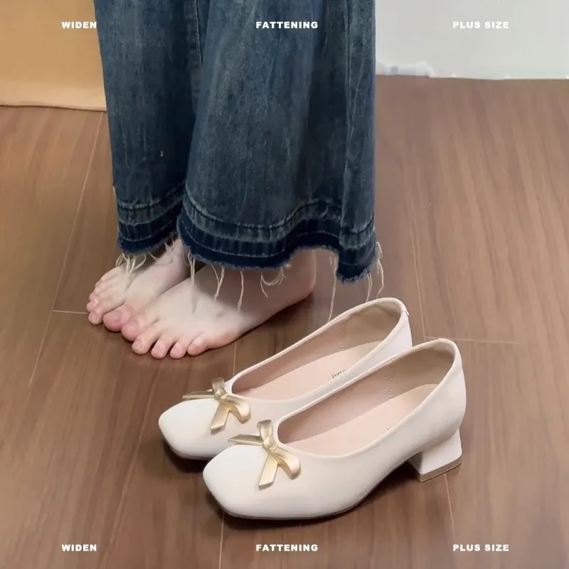 

Туфли на одинарном каблуке с неглубоким носком, женские весенне-осенние туфли 2024, новинка 2024, французские пригородные туфли с квадратным носком и бантом