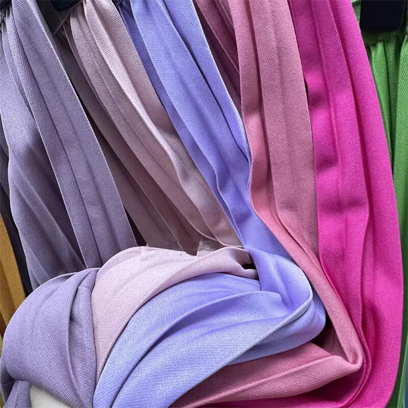 2026 Eleganter Hochtaillierter Plissierter Rock für Damen Mittellanger Midirock Hochwertiger Schwarzer Saia – Detail 13