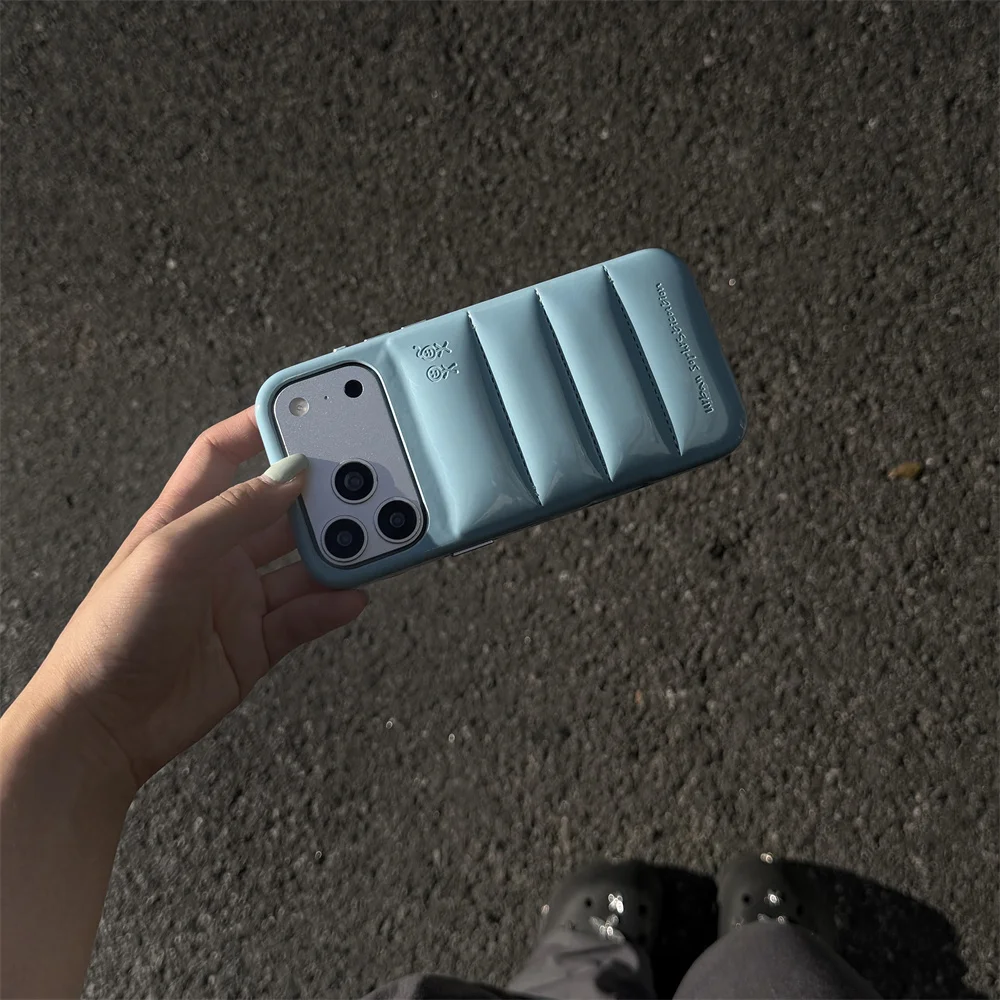 Minimalistyczne, błyszczące etui na telefon w stylu koreańskim do iPhone 15 16 17 Pro Max z drobnym wzorem, odporne na upadki, z dużą ochroną aparatu. — zdjęcie produktu 5