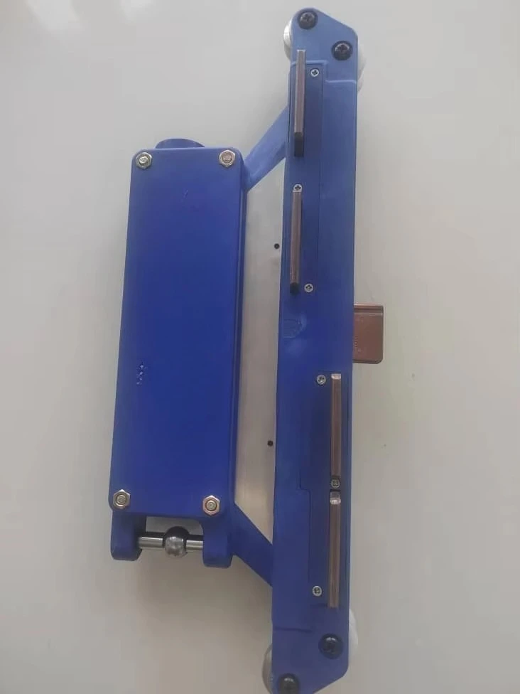 The basic core components of a building elevator engine and transmission bus collector