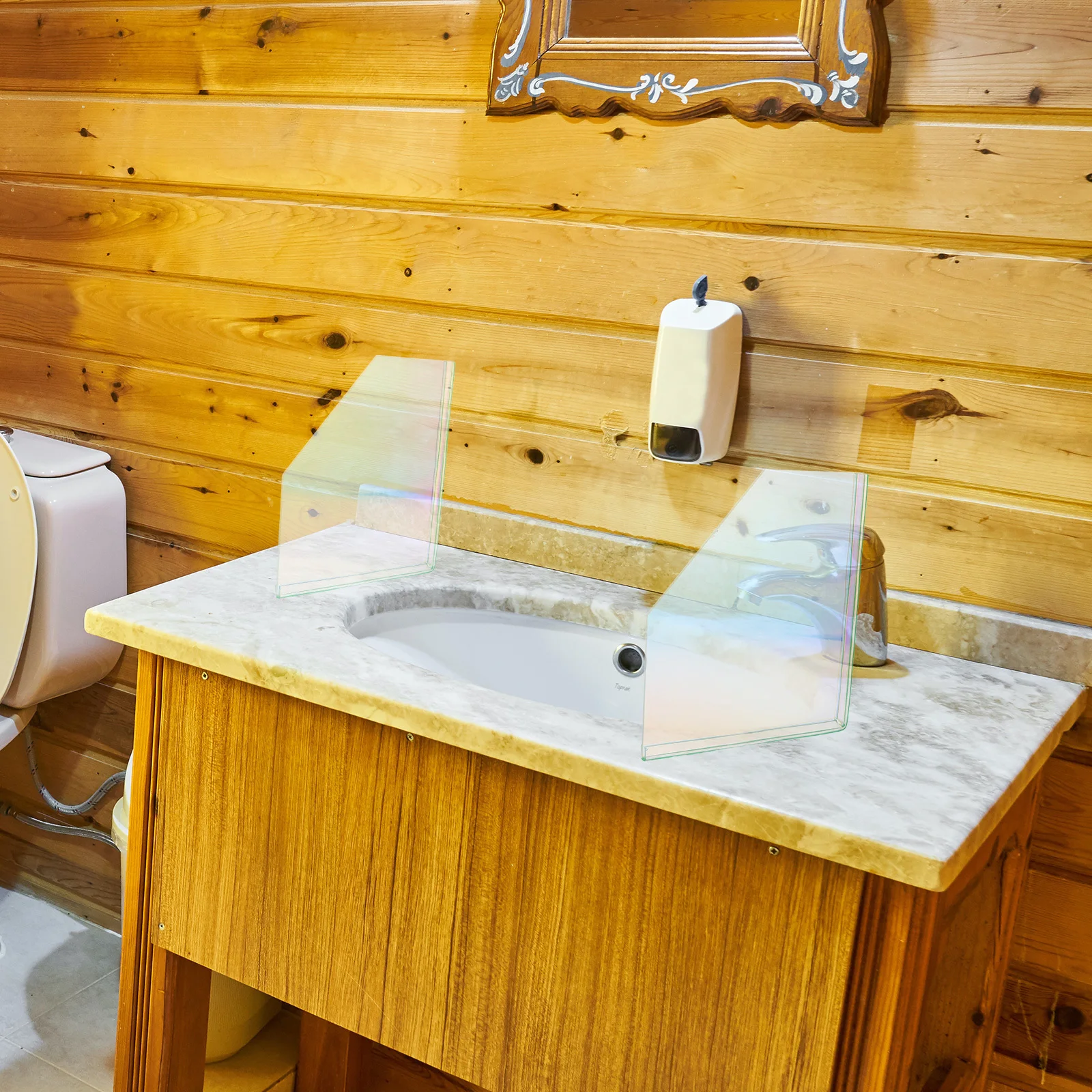 

1Pair Acrylic Waterproof Splash Guard Shower Corner Bathtub Sink Self-Adhesive Splash Protector Bathroom Sink Splashing Guard