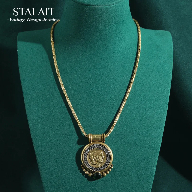 Head Ancient Coin Pendant Choker Necklaces Gold Color Antique Woman Vintage Luxury Brands Jewelry Trends 2025 High Quality
