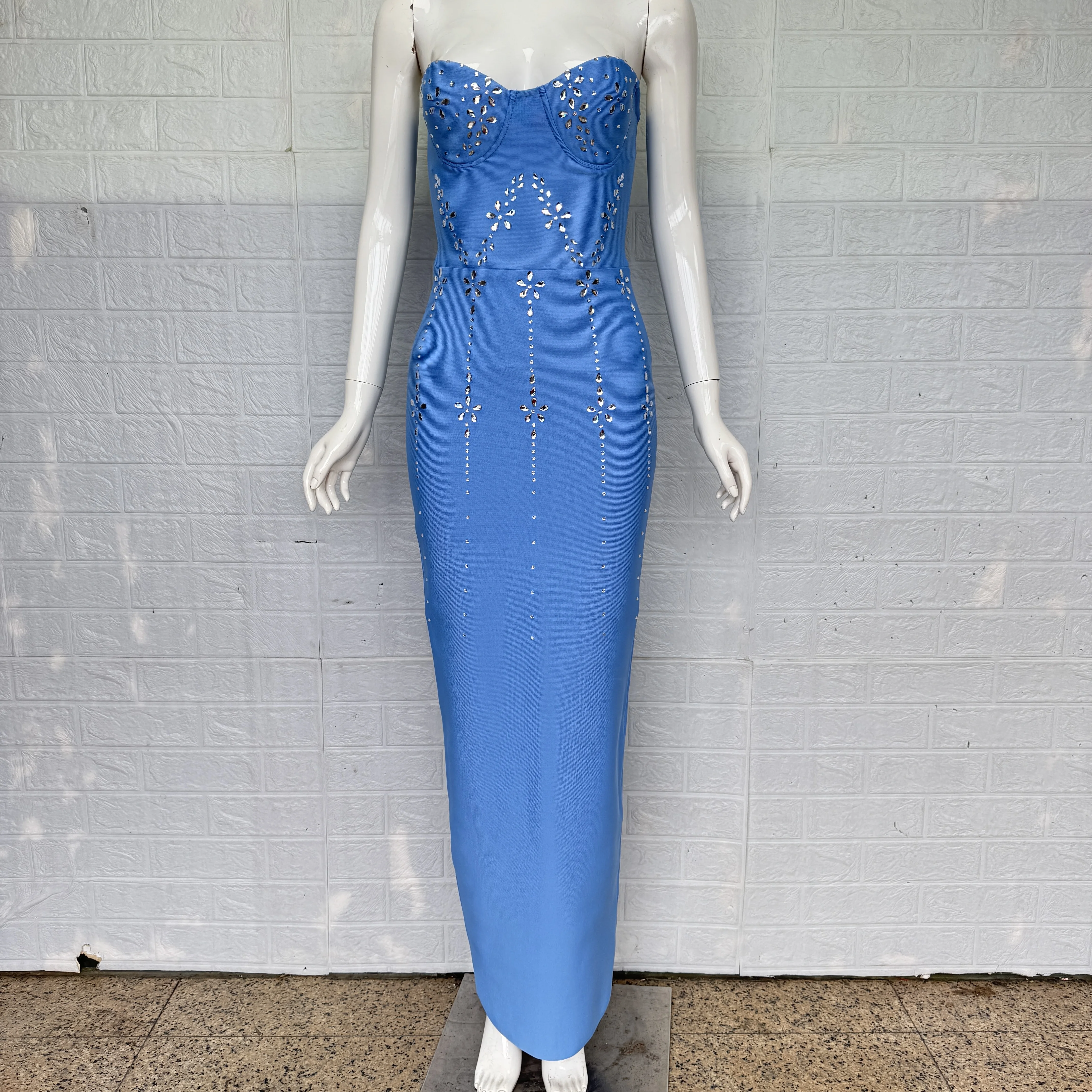 

New Elegant Sexy Strapless Diamond Embellished Wrap Dress Women's Party Gown Fashionable Trendy Celebrity Style Dress