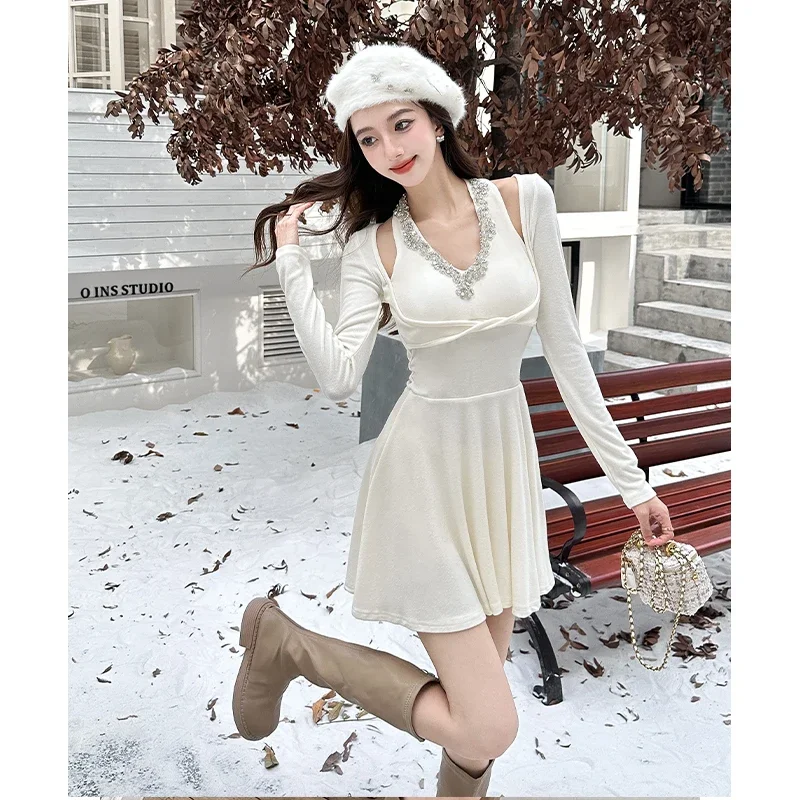 MiiiiX Slim Diamond Halterneck Off-shoulder Long-sleeved Dress V-neck Short Casual Dress 2024 New Fashion Autumn Women's Clothes