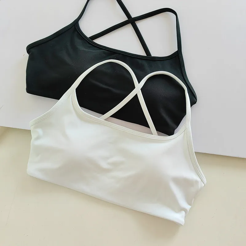 sutia-esportivo-feminino-de-cor-solida-com-bojo-top-cropped-de-yoga-e-academia-com-alcas-cruzadas-e-efeito-push-up