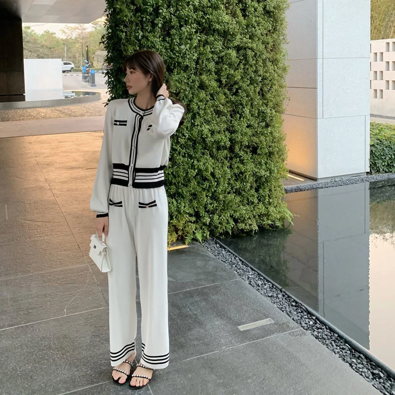 Elegant Knitted Suit Women Two Piece Set 2022 Spring Korean Sweater Cardigan And Fashion Wide Leg Pant Suit Chic Ladies Outfits