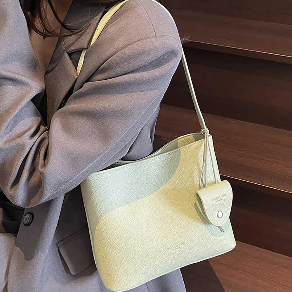 

Trendy Bucket Shoulder Bags Women Handbags 2025 New Summer Solid Color Versatile Underarm Bags Lady Commuting Crossbody Bag