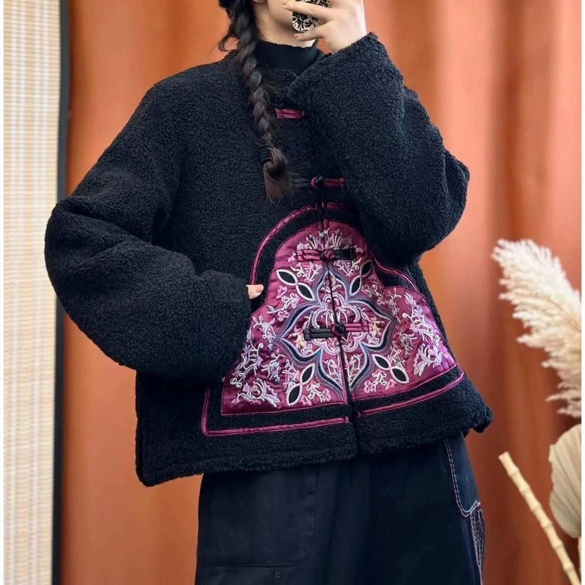 Autumn Winter New Ethnic Style Heavy Embroidery Retro Stand Up Collar Contrasting Color Plate Buckle Lamb Wool Cotton Jacket