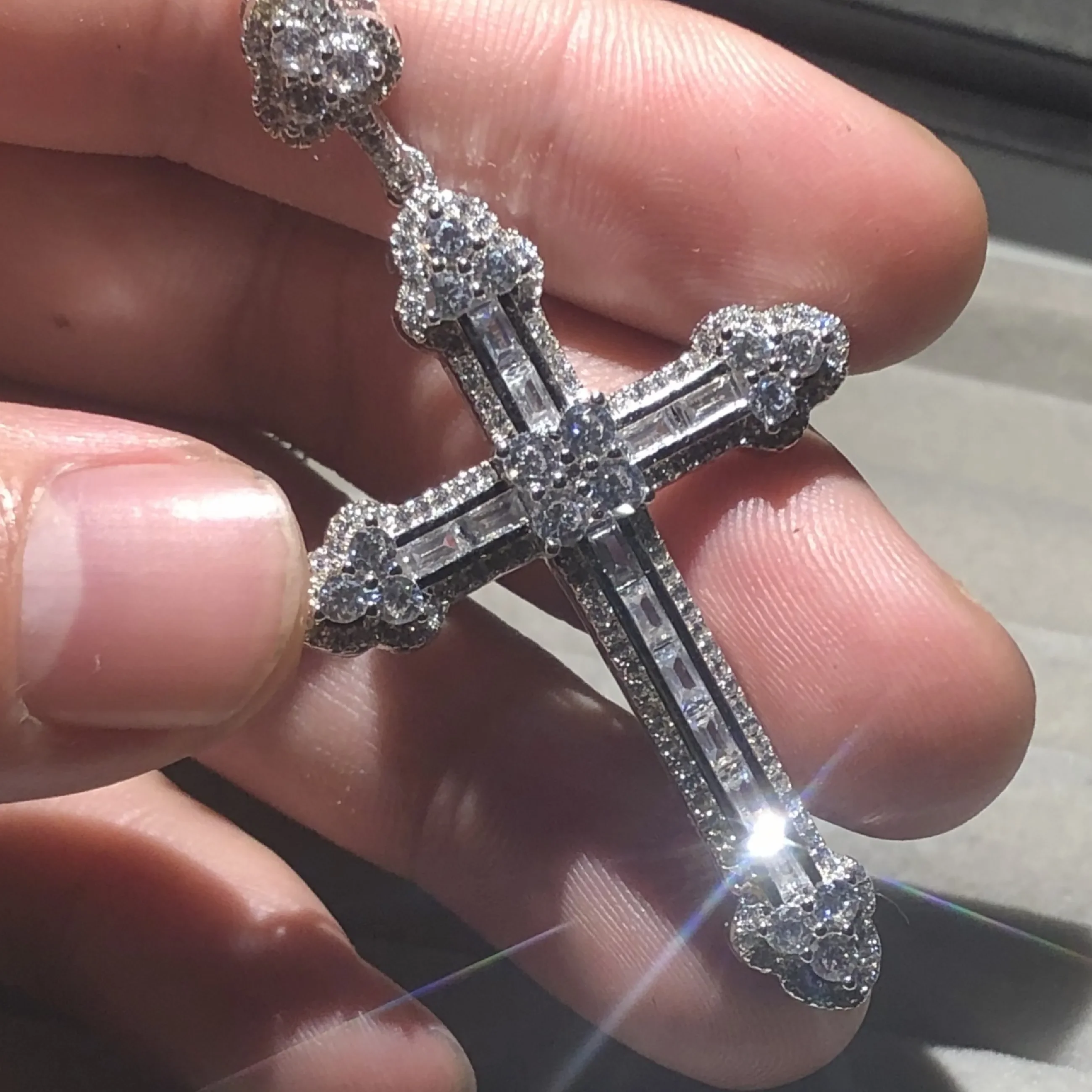 Nuovo 925 Argento Squisito Bibbia Gesù Croce Pendente Della Collana Delle Donne Degli Uomini di gioielli Crocifisso Fascino Diamante Simulato platino