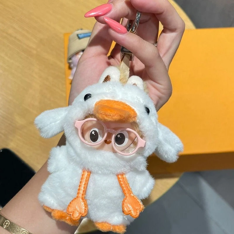 إكسسوارات الملابس لـ Labubu Mini Labubu 4.0 The Monsters Pin لسلسلة الحب مجموعة البطة القطيفة الملابس لـ