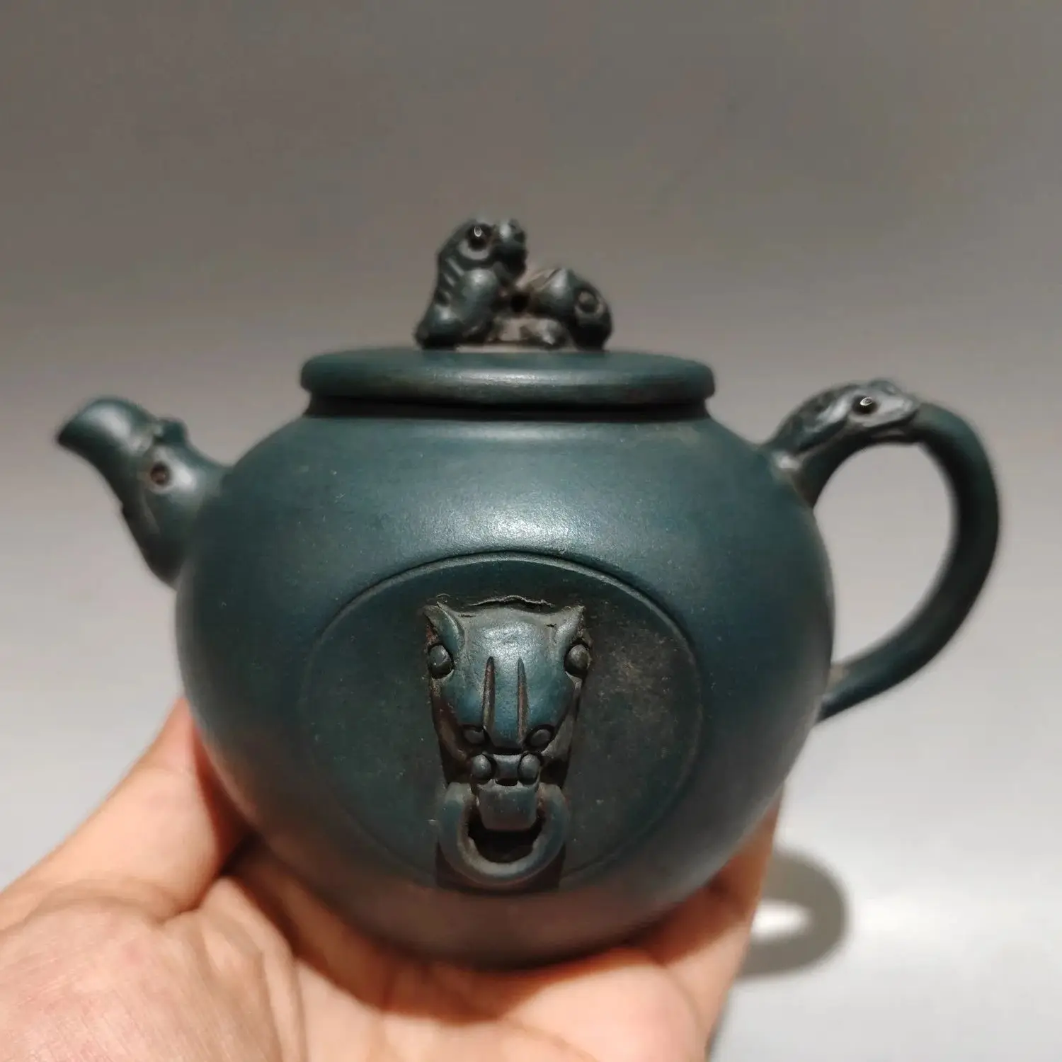 

6"Chinese Yixing Purple Clay Teapot Pixiu statue cover Sheep Head Pattern Pot Kettle Teapot Flagon Tea Ceremony Sample Tea
