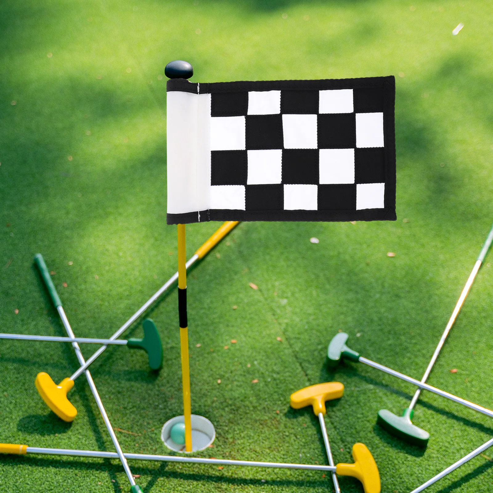 

Golf Flag Portable Training Practicing Nylon Checkered Detachable Outdoor Course Supplies Improve Putting Accuracy