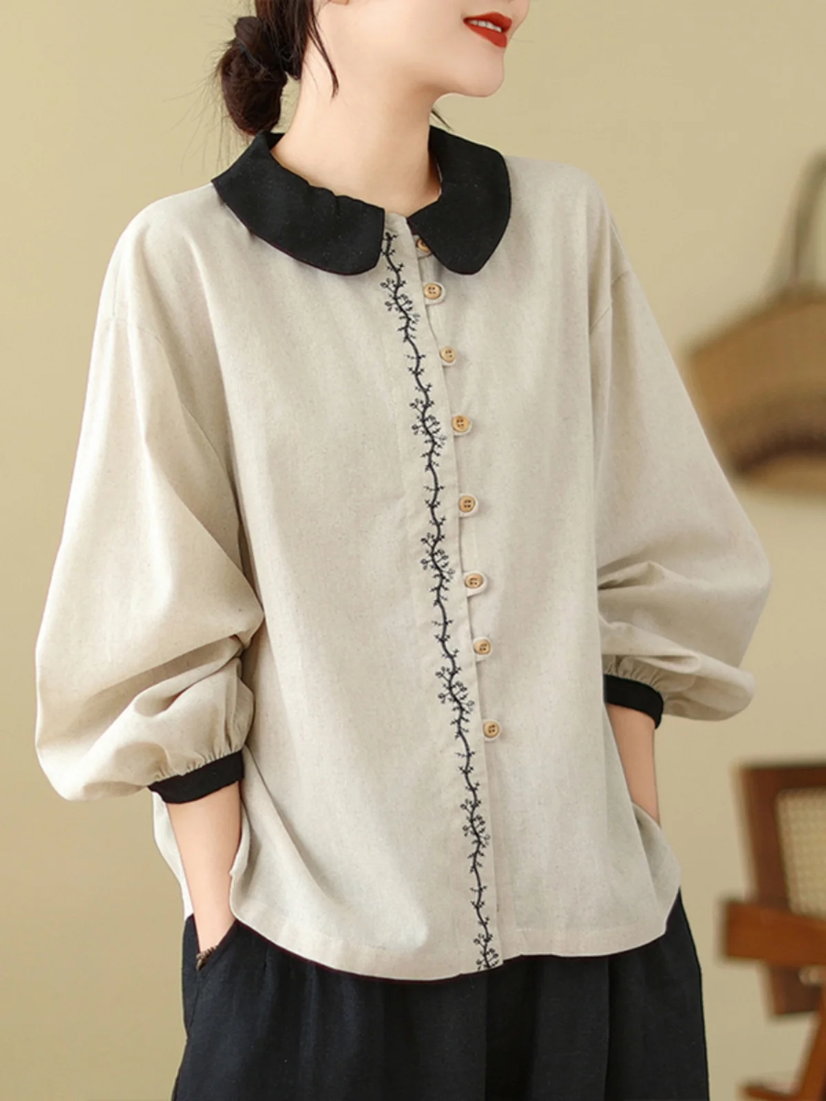 

Ele Вышитый хлопок и лен irt Свободный фонарь Све Кукольный воротник Весна Faion Agel Универсальный женский деловой повседневный...