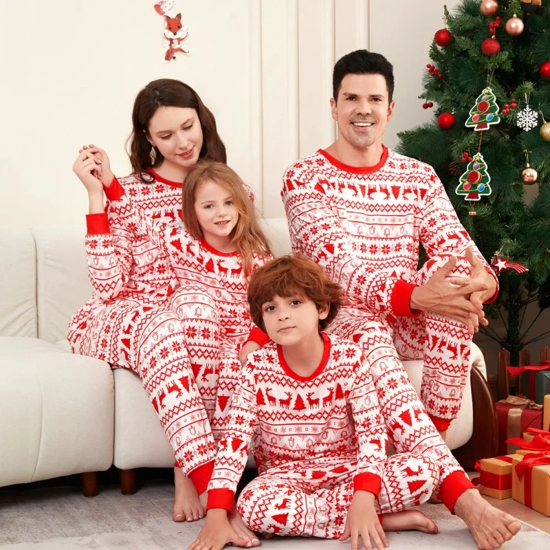 

New Christmas Matching Outfits Father Mother Kids Baby Clothes Set Elk Print Casual 2 Pieces Suit Sleepwear Xmas Family Pyjamas