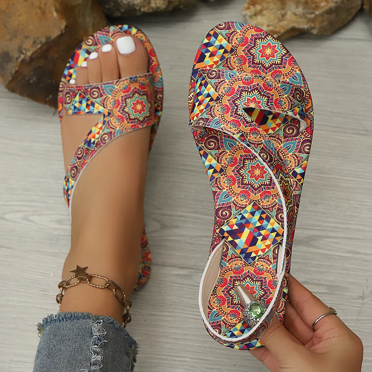 

2025 Women Sandals Trend Comfortable Flats Sandals Printed Bohemia Roman Style Shoes for Women Fashion Shoes Sandalias De Mujer