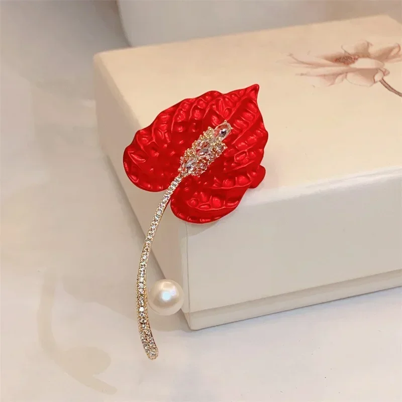 Classic Calla Lily Brooch for Women Men Flower Plant Pins Brooches Inlaid Zircon Jewelry Trendy Accessories Party Gift 2026