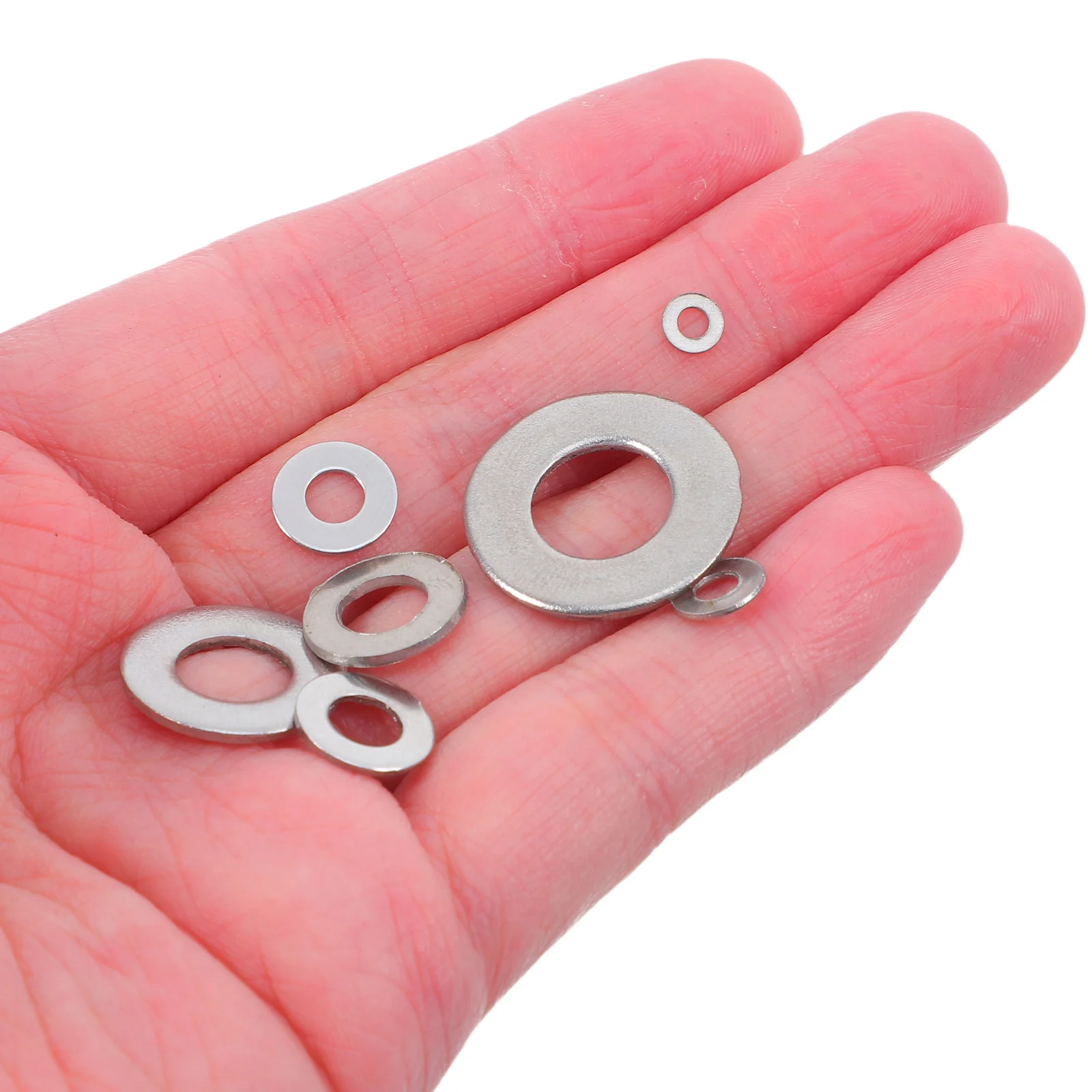 Zestaw podkładek płaskich metalowych 360 sztuk, stal nierdzewna, elementy montażowe, śruby, podkładki do napraw, zastosowanie przemysłowe, trwałe, redukujące hałas