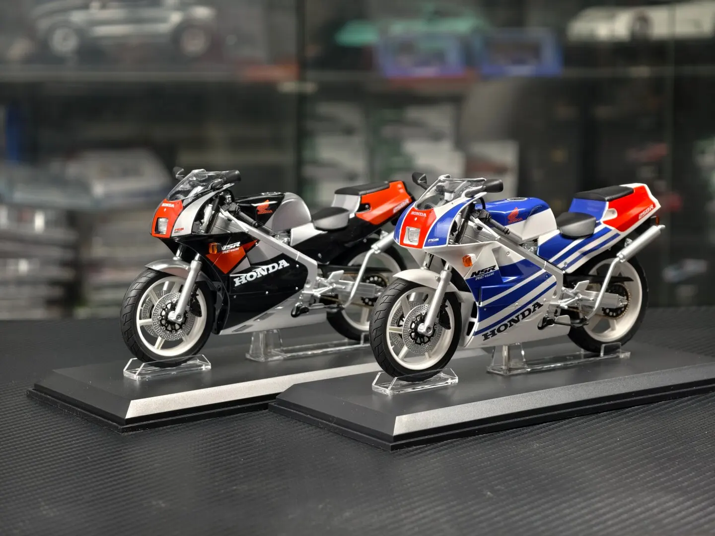 Aoshima 1:12 NSR 250R SP R4 Rothmans MC18 Simulation Limited Edition Alloy Metal Static Motorcycle Model Toy Gift
