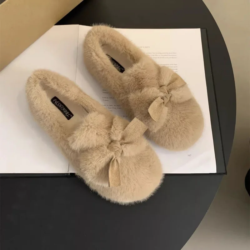 Mocasines sin cordones peludos para mujer, mocasines de conducción con decoración de lazo y forro de felpa, zapatos informales cálidos para interiores y exteriores, invierno 2025