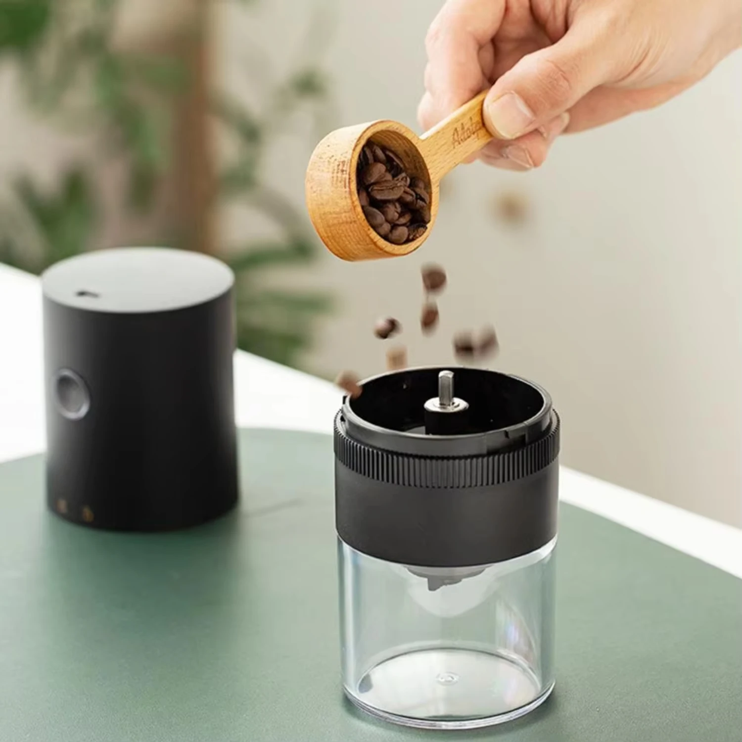 Coffee Grinder Ergonomic Design Easy to Use Metal High Efficiency USB Charging Coffee Mill Machine  Accessories