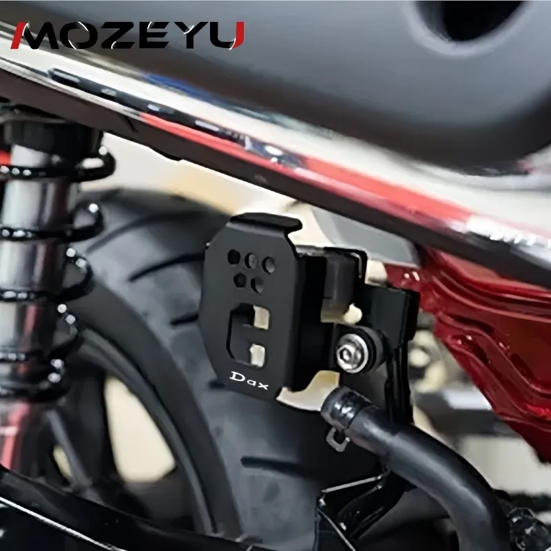 

For HONDA DAX 125 ST125 MONKEY 125 2018-2022 2023 2024 2025 2026 MONKEY Rear Brake Oil Cup Cover Reservoir Guard Fluid Cap Guard