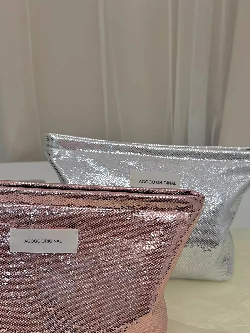 Women's Cosmetic Bag Flash Hand Bag Makeup Bag Cute Going Out Bag Cosmetics Bag Fashion Bolsa De Maquillajes Trousse Maquillage