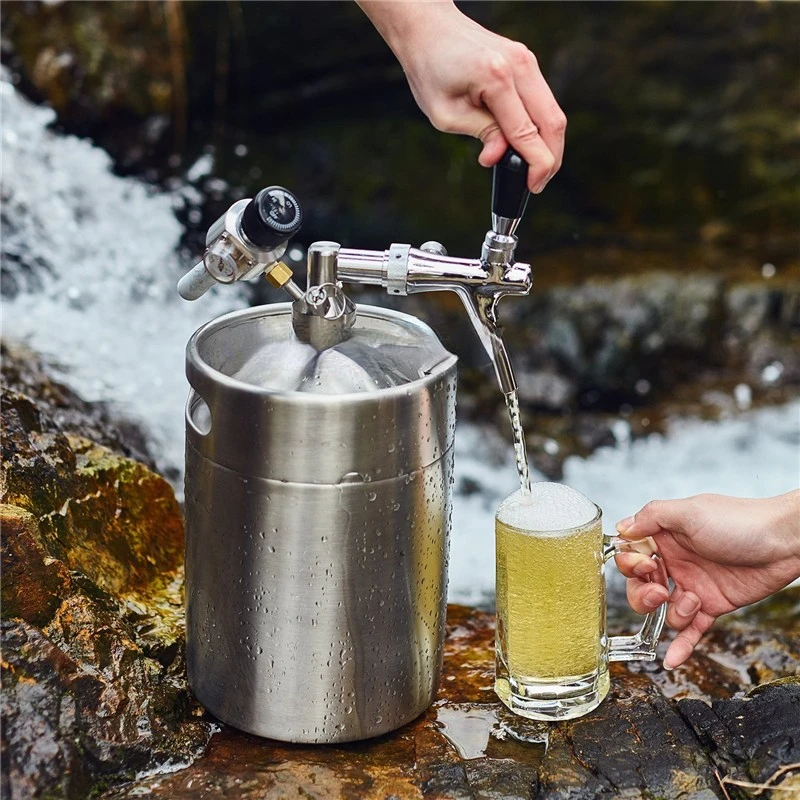 

304 stainless steel craft brewing two barrels, self-brewed beer distribution,transit barrel co2 automatic beater,bar wine cannon