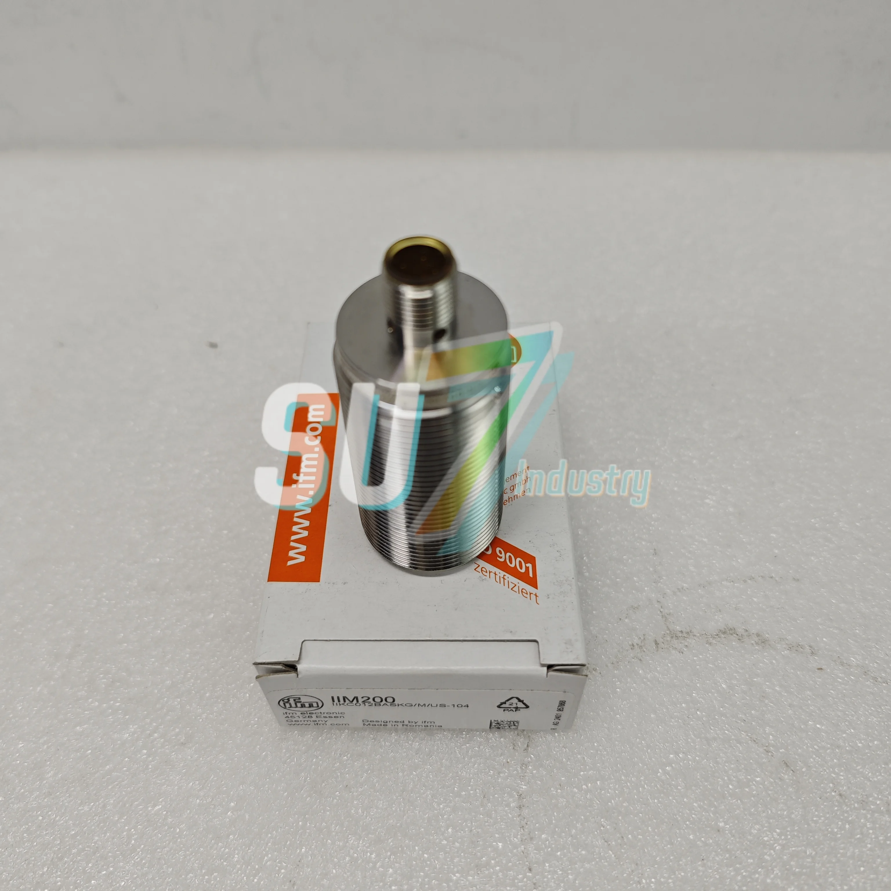 

proximity sensor IIM200 New In box