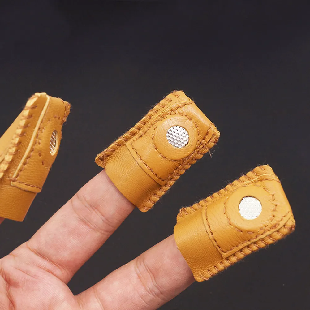 Brown Finger Protector Sheepskin Wool Felt Thimble for Women Adults Needle Felting Hand Quilting Sewing Embroidery Use