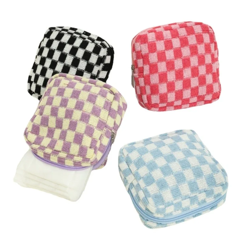 Color-block Checkerboard Knitted Zipper Bag Mini Makeup Cosmetic Bag Women Sanitary Napkin Tampon Organizer Card Coin Pouch