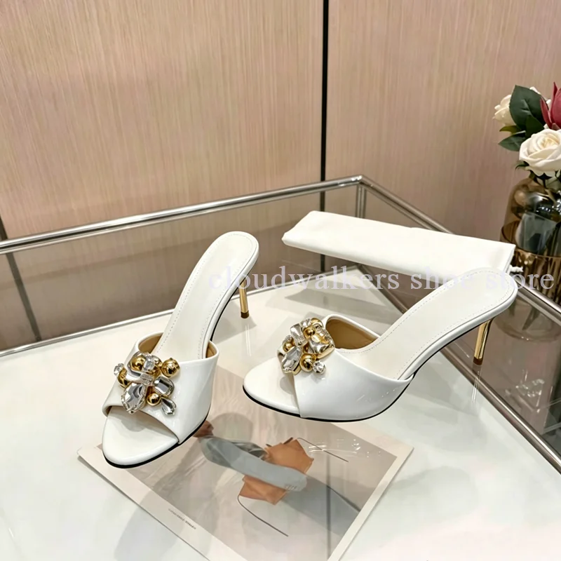 

Luxury Crystal Embellished Patent Leather Mule Heels Women's Peep Toe Stiletto Sandals with Gold Heel Elegant Slip On High Heels