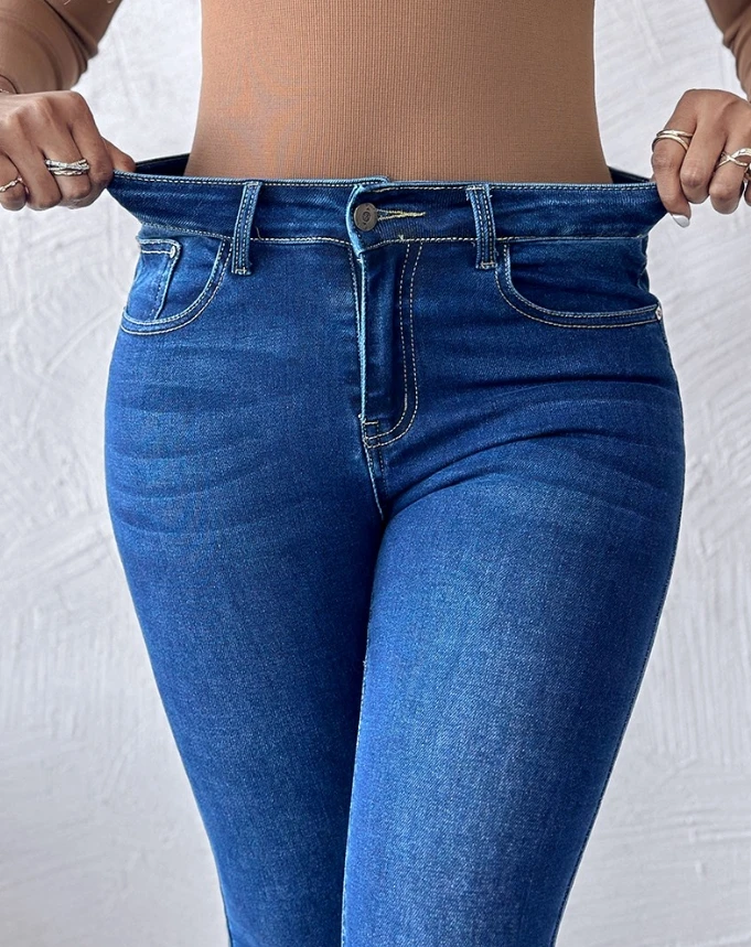 Calça feminina versátil, jeans, design de bolso, legging magro, calça de cintura alta, última moda, outono, inverno, 2022