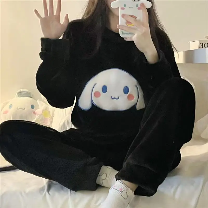 Cartoon Sanrios Women\'s Pajamas Kuromi Kawaii Cinnamoroll Round Neck Flannel Pajamas Long Sleeve Sweet Loose Home Clothes Female