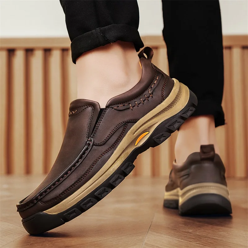 

Men's Loafers Fashion Casual Shoes Comfortable Platform Flats Leisure Men Flats Classics Outdoor Trekking Shoes Zapatillas Male