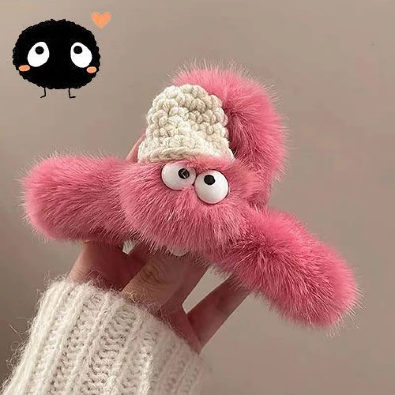 1pc Autumn and winter plush hair clip for women, cute and funny with big eyes, simple plush clip for hair issuance
